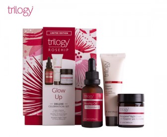Trilogy 萃乐活 强效抗氧化玫瑰果限量礼品套装 3件套(洁面乳 30ml+果油 30ml+晚霜 25ml) Trilogy 萃乐活 强效抗氧化玫瑰果限量礼品套装 3件套(洁面乳 30ml+果油 30ml+晚霜 25ml)